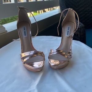 Steve Madden Rose Gold Strappy Platform Sandal